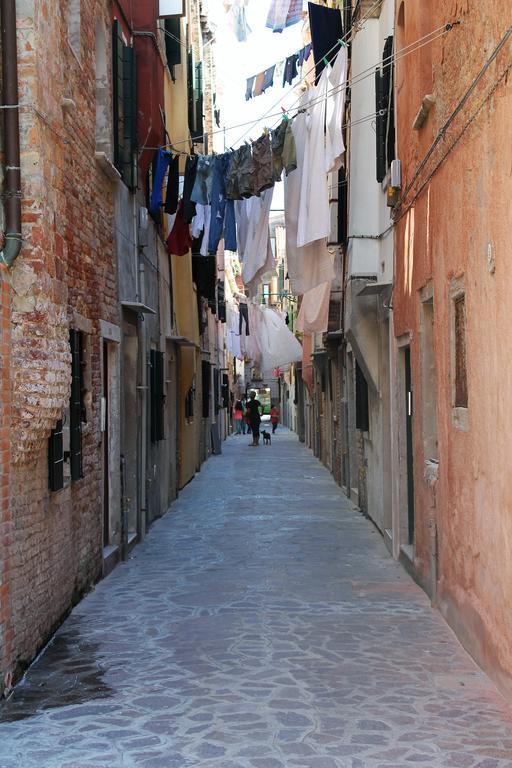 Apartment Appartamento Calle Dei Preti Venice